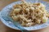 Cheesy Cauliflower Pasta